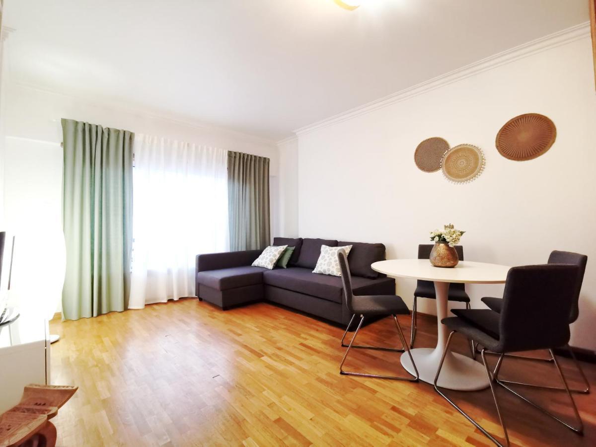 Down Town - Expo27 Apartment *